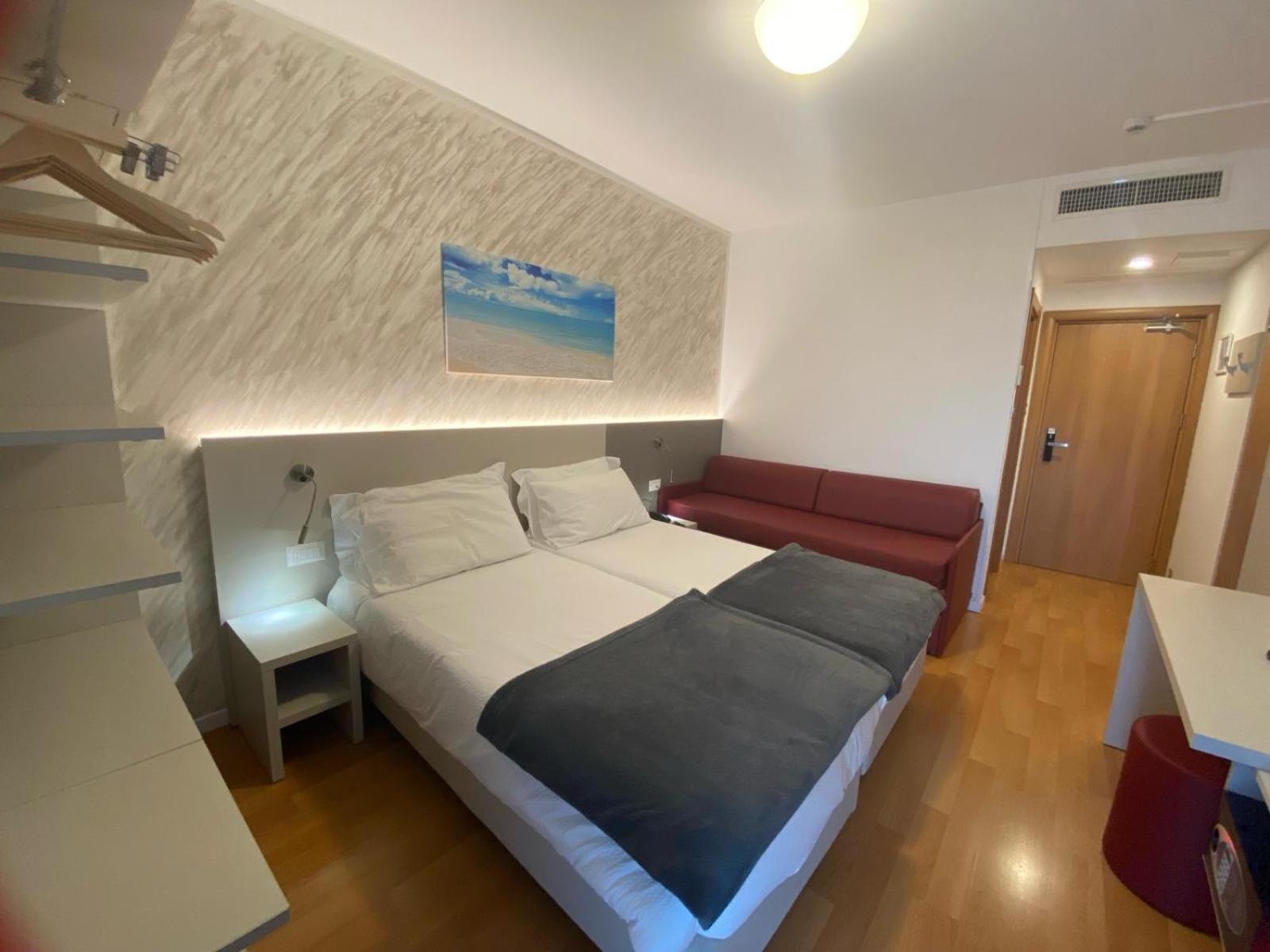 Hotel Angelini Torbole Sul Garda Bagian luar foto